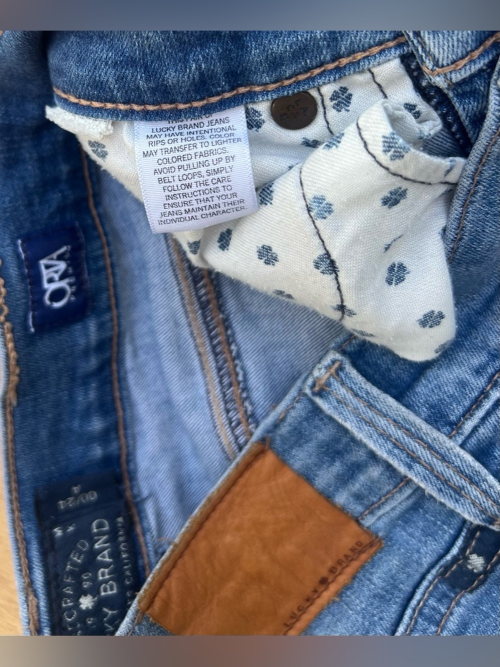 Lucky Brand Low Rise Medium Blue Wash Distressed Skinny Jeans 24 Y2K Festival - Picture 11 of 11